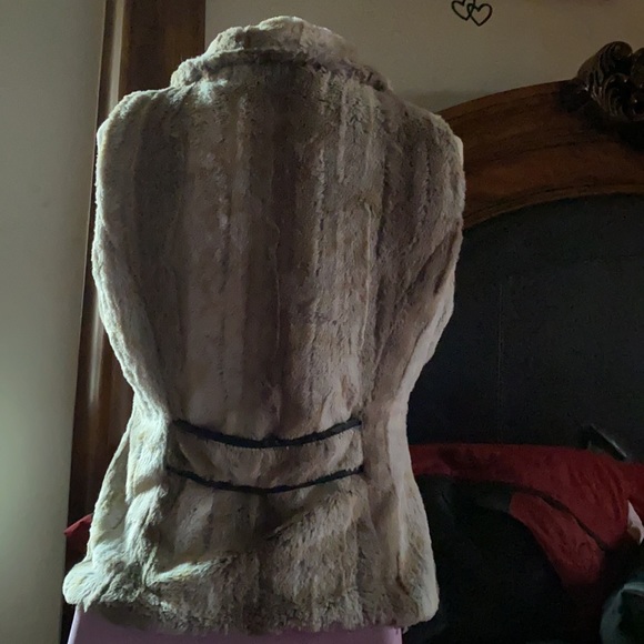 Jacket - Picture 3 of 3